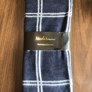 Nicole’s Boutique Pashmina Scarf Navy & Grey NWOT